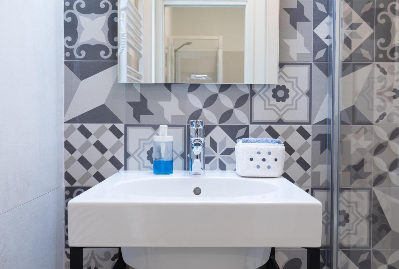 Otello Suite - Brand New Flat Santa Maria Novella ฟลอเรนซ์ ภายนอก รูปภาพ